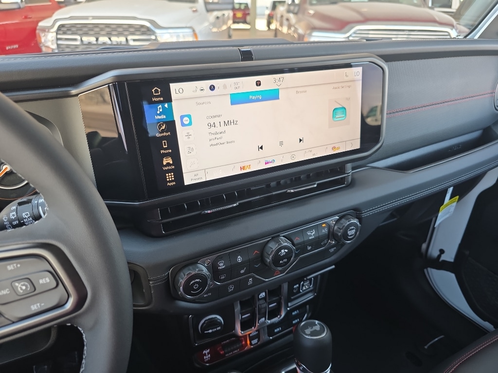 2025 Jeep Wrangler 4-Door Rubicon - Photo 15
