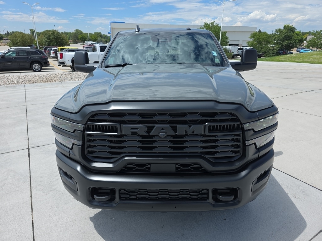 New 2026 Ram 3500 TRADESMAN CREW CAB 4X4 8' BOX Pickup