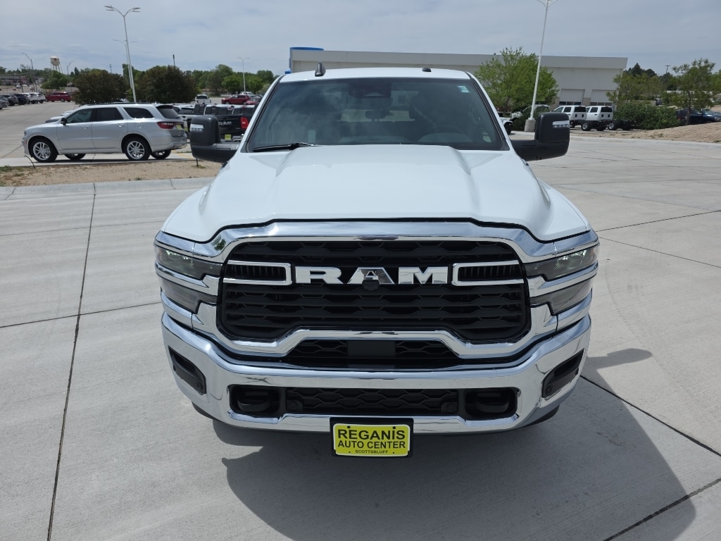 New 2026 Ram 2500 BIG HORN CREW CAB 4X4 6'4 BOX Pickup