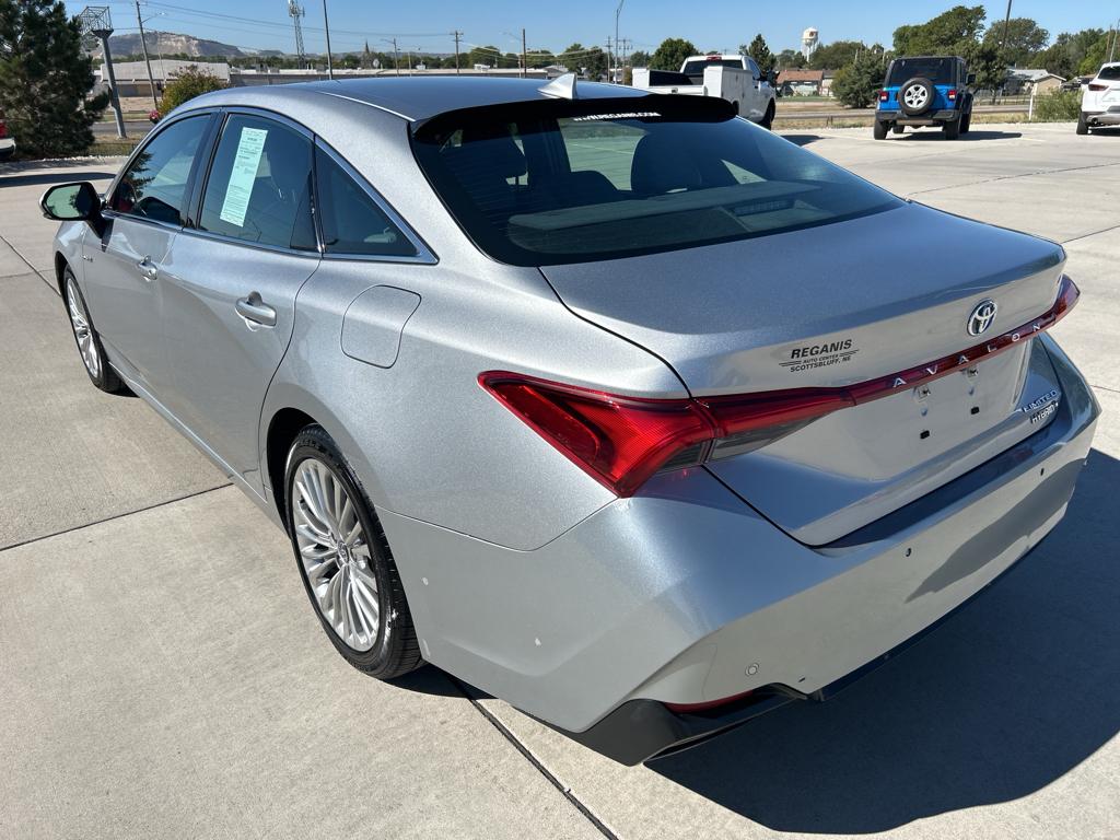 2020 Toyota Avalon Hybrid Limited photo 4