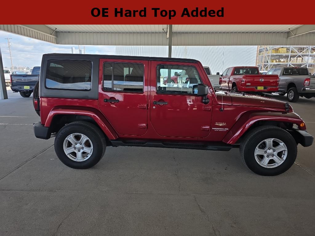 2012 Jeep Wrangler Sahara photo 2
