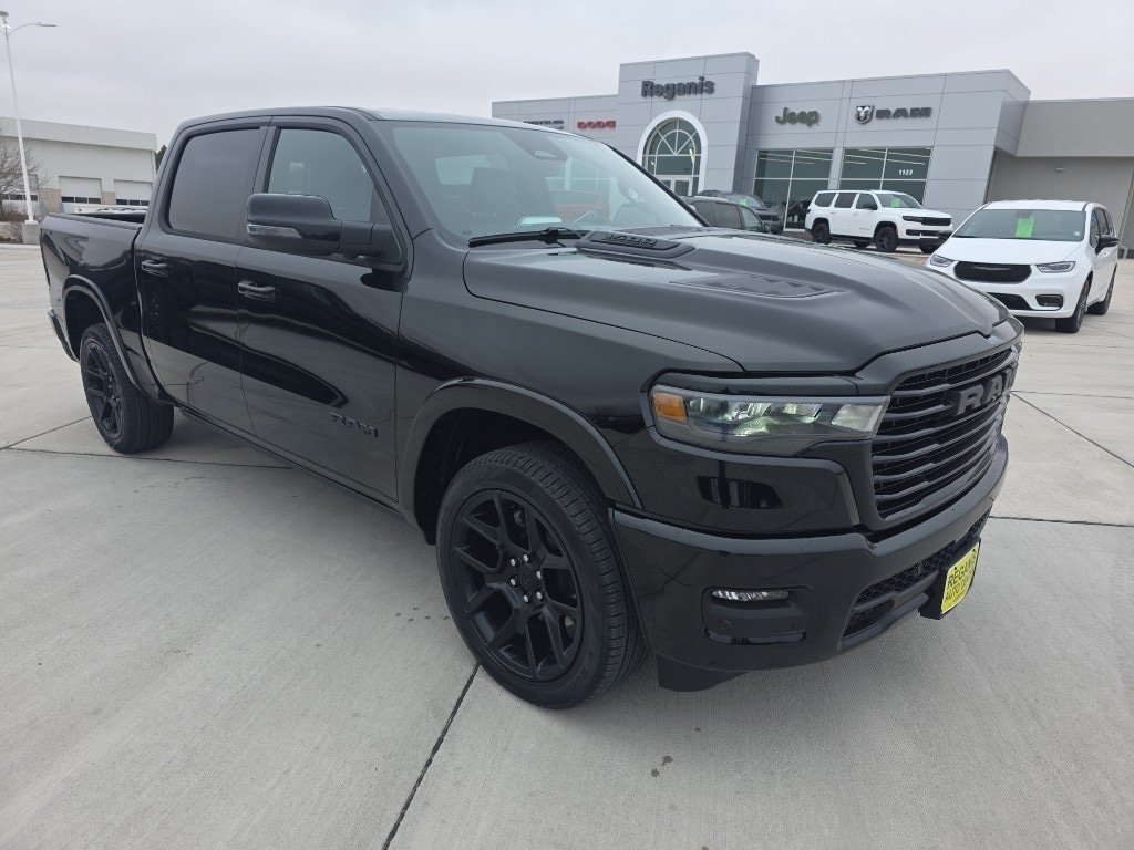 New 2026 Ram 1500 LARAMIE CREW CAB 4X4 5'7 BOX Pickup