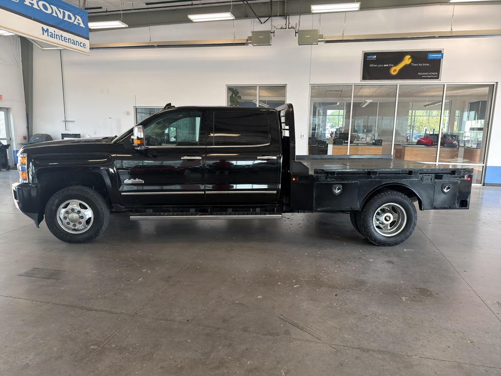 Used 2016 Chevrolet Silverado High Country Truck Crew Cab