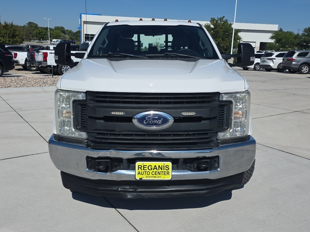 Used 2017 Ford F-350 Super Duty Chassis Cab XL with VIN 1FD8W3H64HEC41968 for sale in Scottsbluff, NE