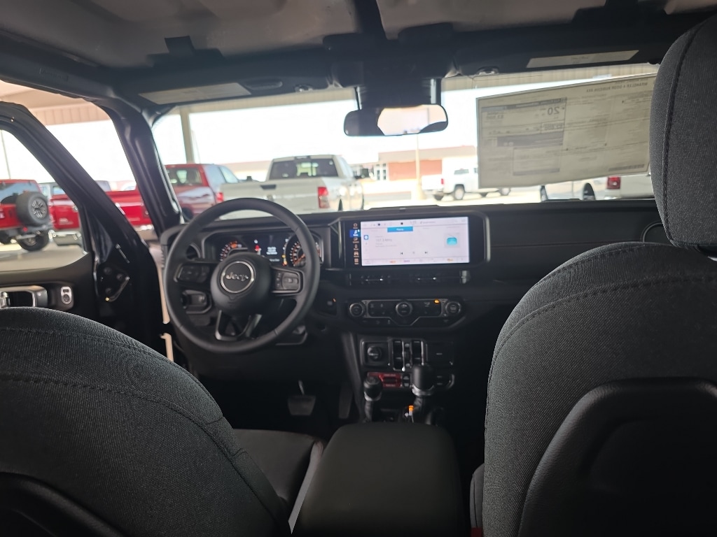 2025 Jeep Wrangler 4-Door Rubicon - Photo 9