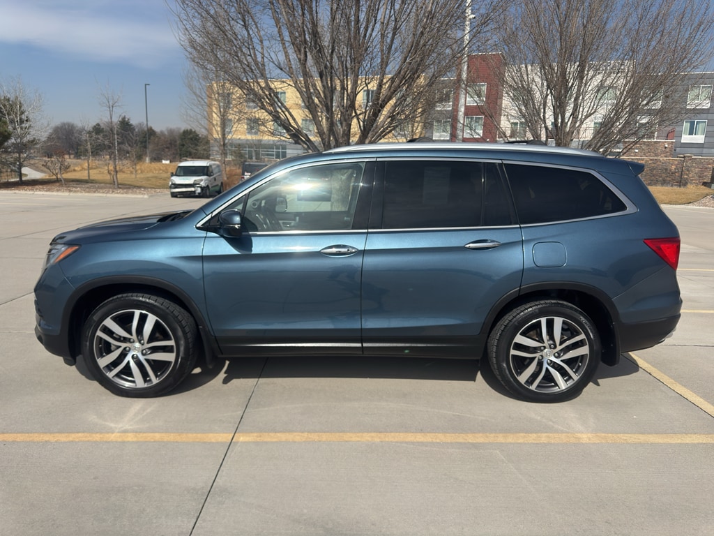 Used 2016 Honda Pilot Touring SUV