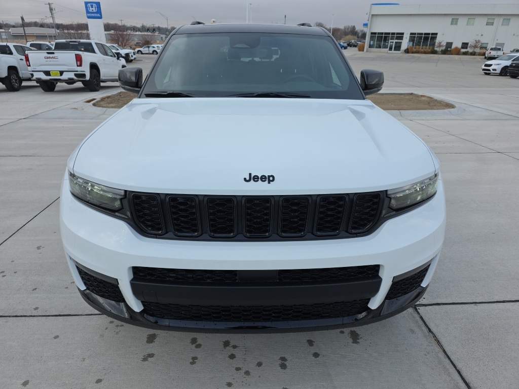 New 2025 Jeep Grand Cherokee L LIMITED 4X4 Sport Utility