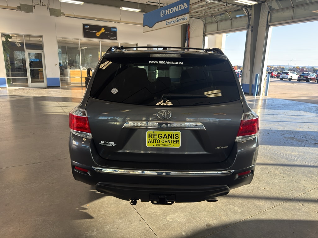 Used 2011 Toyota Highlander Limited SUV