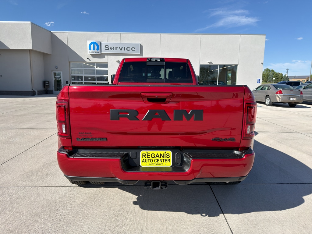 New 2026 Ram 3500 LARAMIE CREW CAB 4X4 8' BOX Pickup