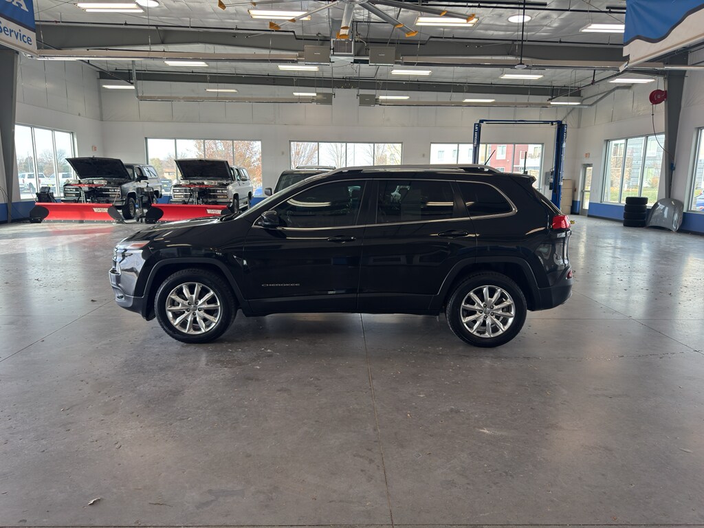 Used 2015 Jeep Cherokee Limited SUV
