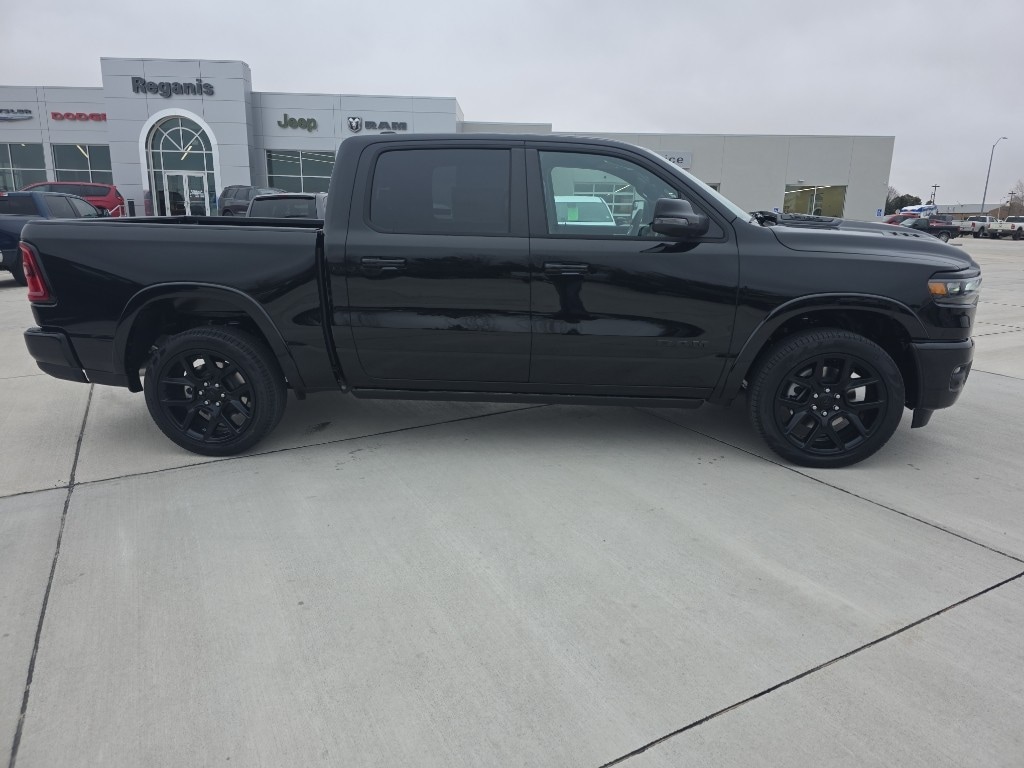 New 2026 Ram 1500 LARAMIE CREW CAB 4X4 5'7 BOX Pickup