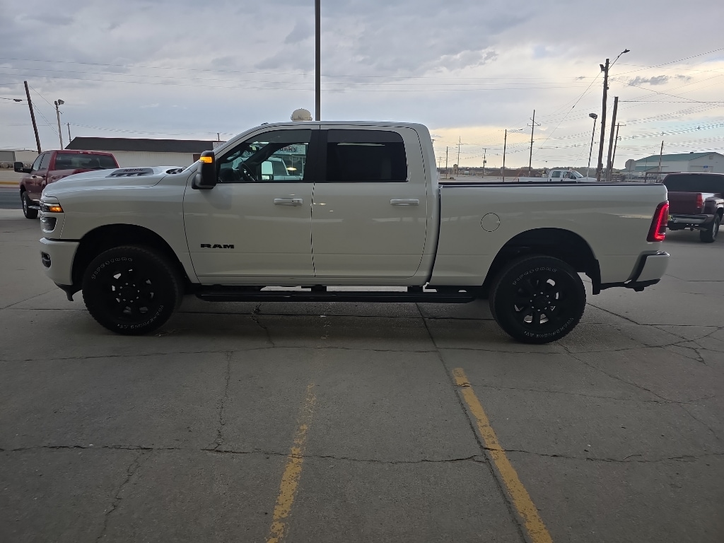 2026 RAM 2500 Laramie - Photo 8