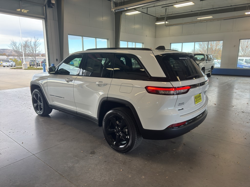 New 2025 Jeep Grand Cherokee ALTITUDE X 4X4 Sport Utility