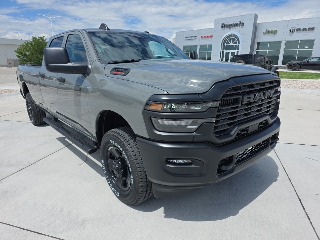 New 2026 Ram 3500 TRADESMAN CREW CAB 4X4 8' BOX Pickup