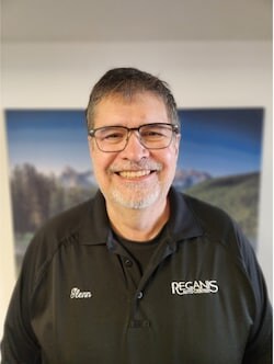 Staff member Glenn York from ID_ae7b04