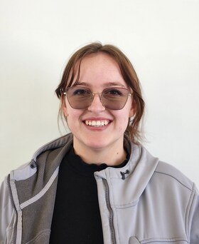 Staff member Emily Coakley from ID_ce57d3