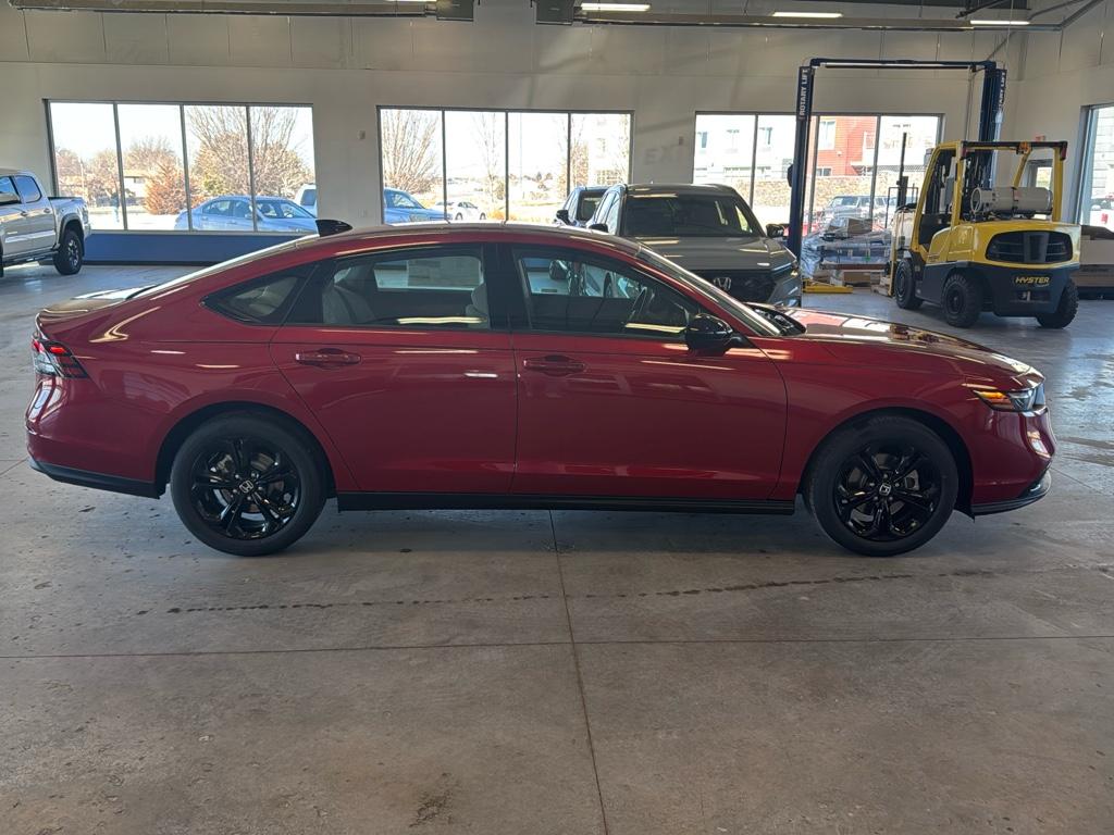 2025 Honda Accord SE - Photo 6