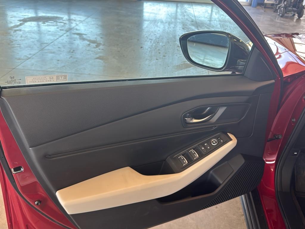 2025 Honda Accord SE - Photo 10