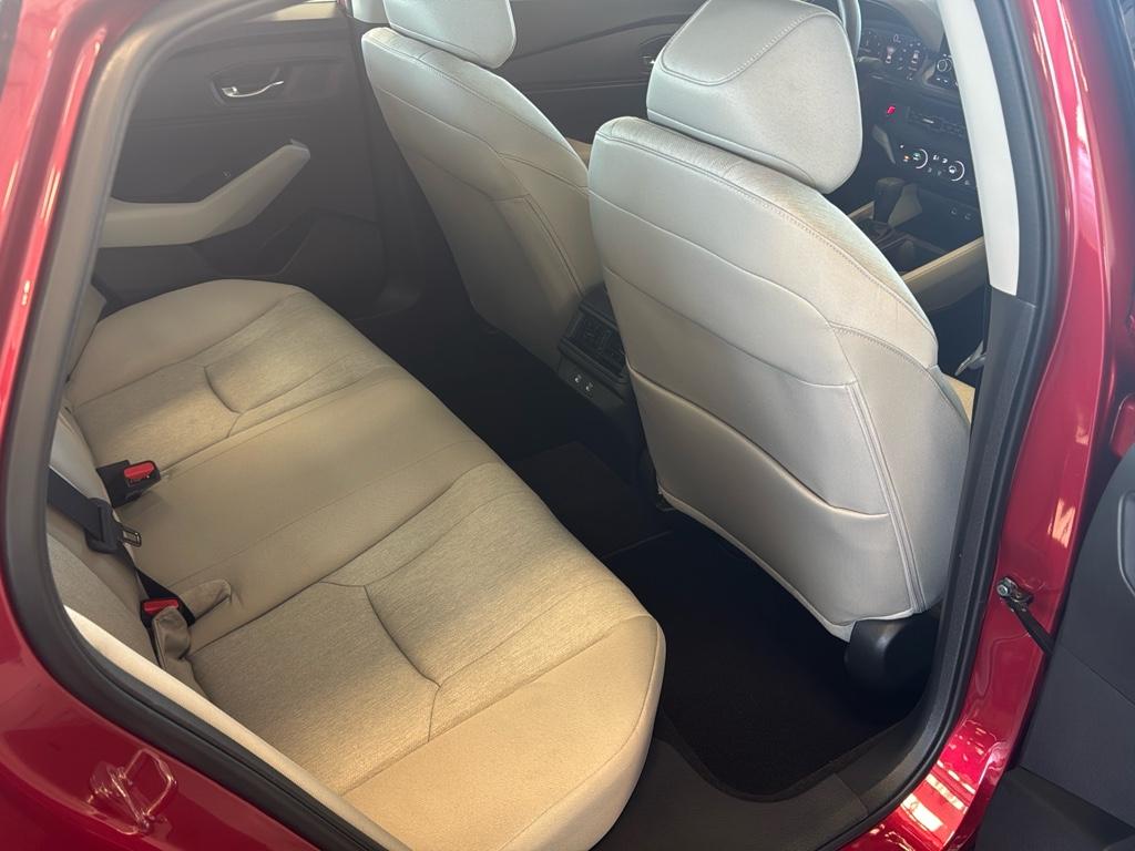 2025 Honda Accord SE - Photo 13