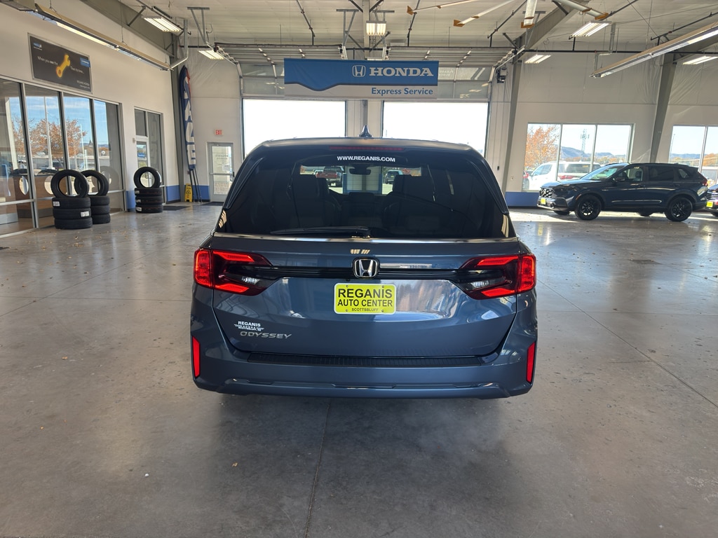New 2026 Honda Odyssey EX-L Van Passenger