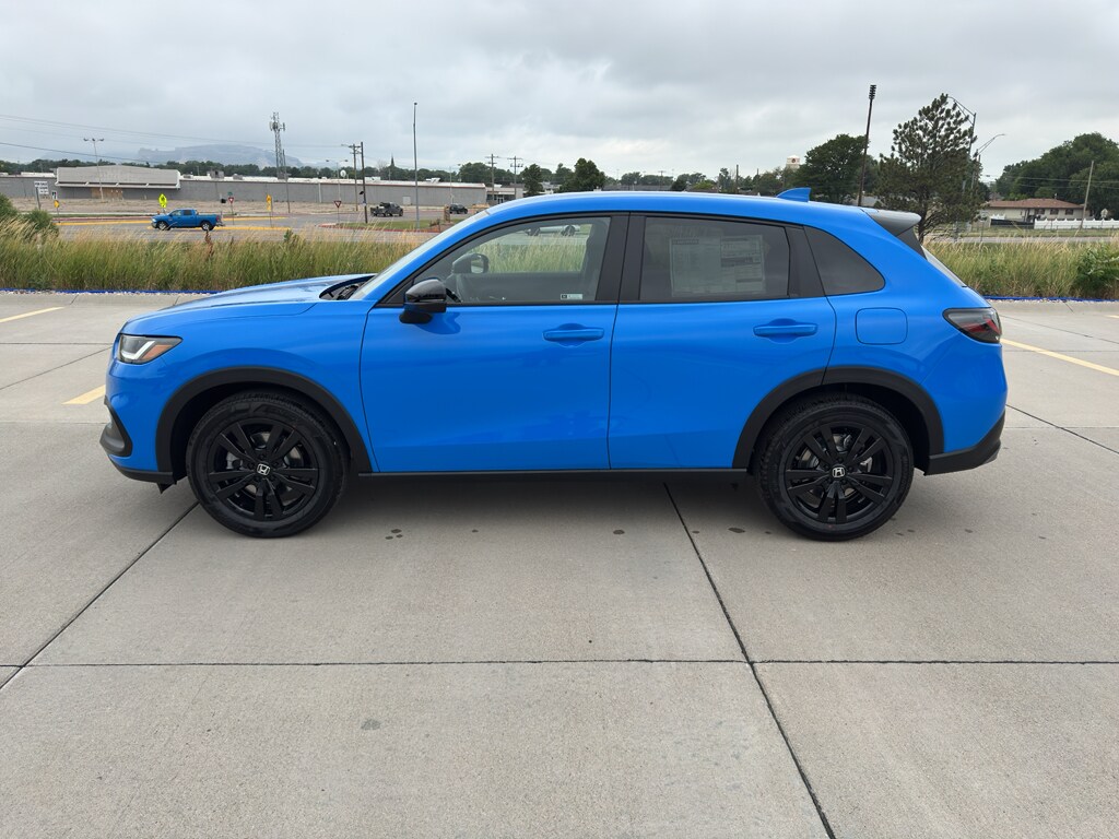 2026 Honda HR-V Sport photo 2