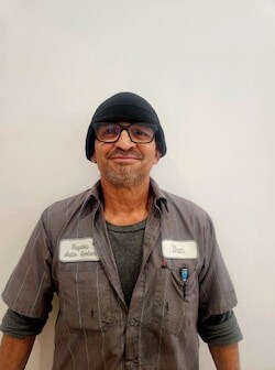 Staff member Chico Luna from ID_ddfe0f