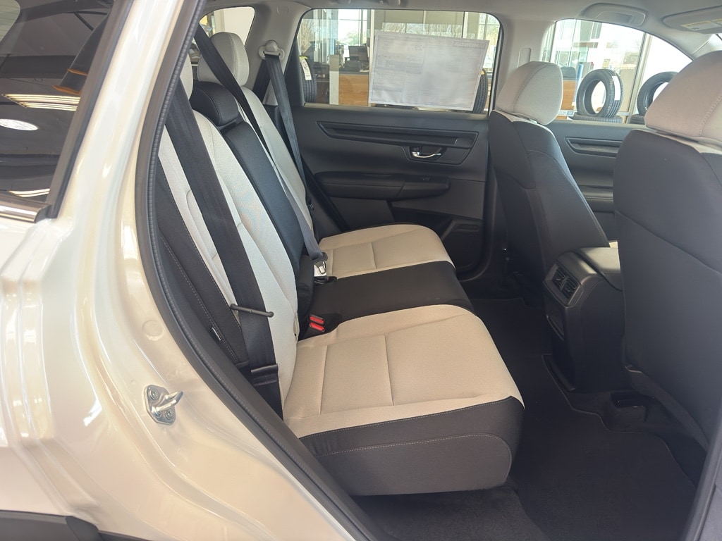 2026 Honda CR-V LX - Photo 15