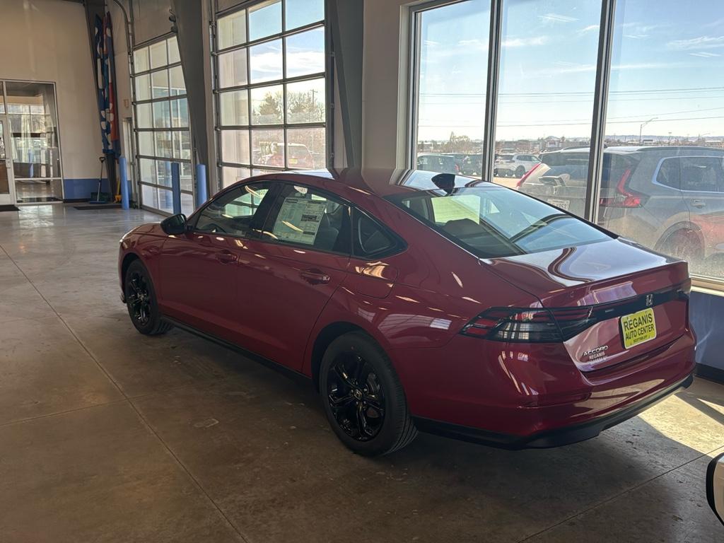 2025 Honda Accord SE photo 3