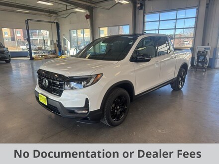 2026 Honda Ridgeline Black Edition Two-Tone Truck Crew Cab