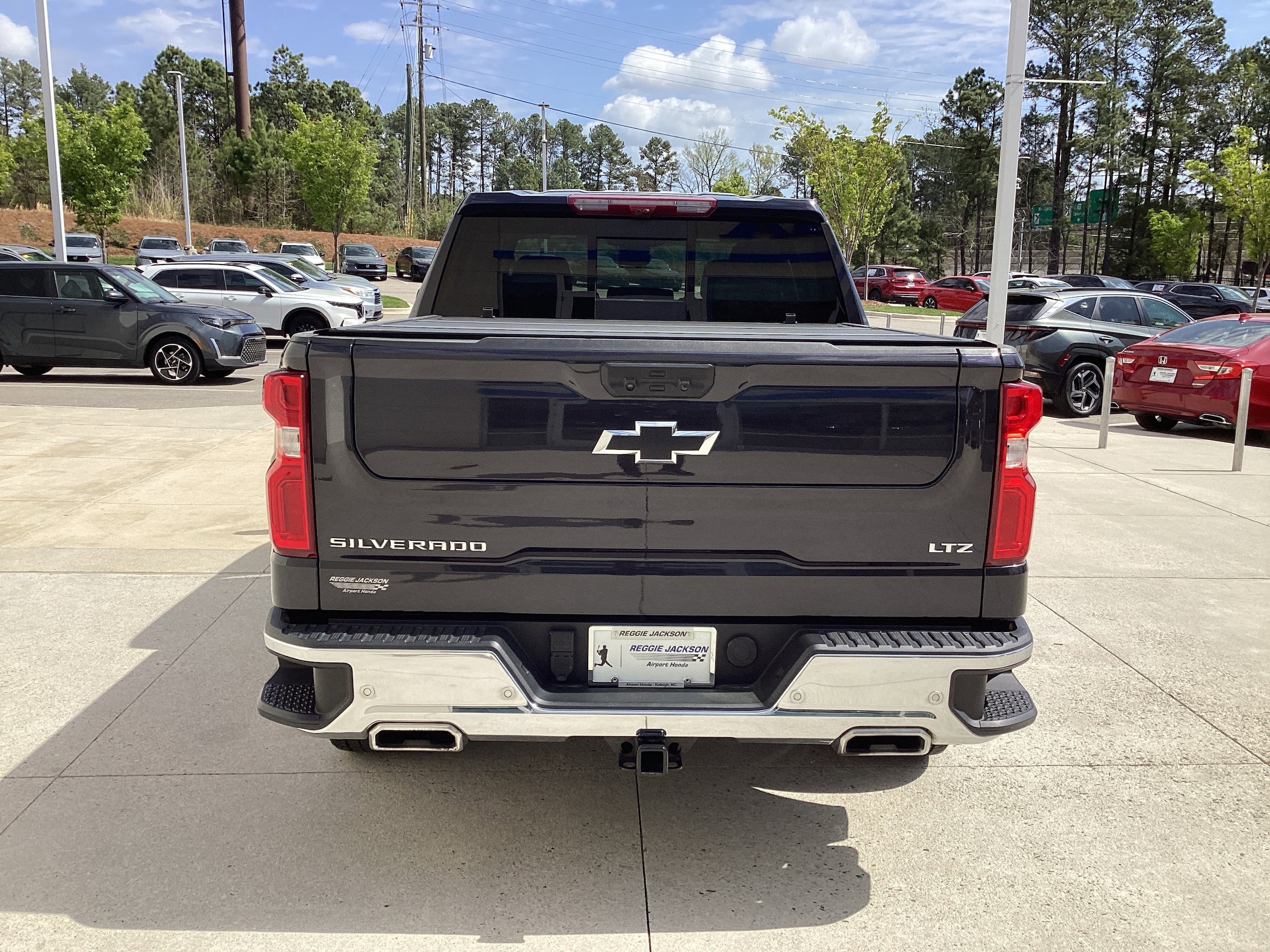 2024 Chevrolet Silverado 1500 LTZ photo 6