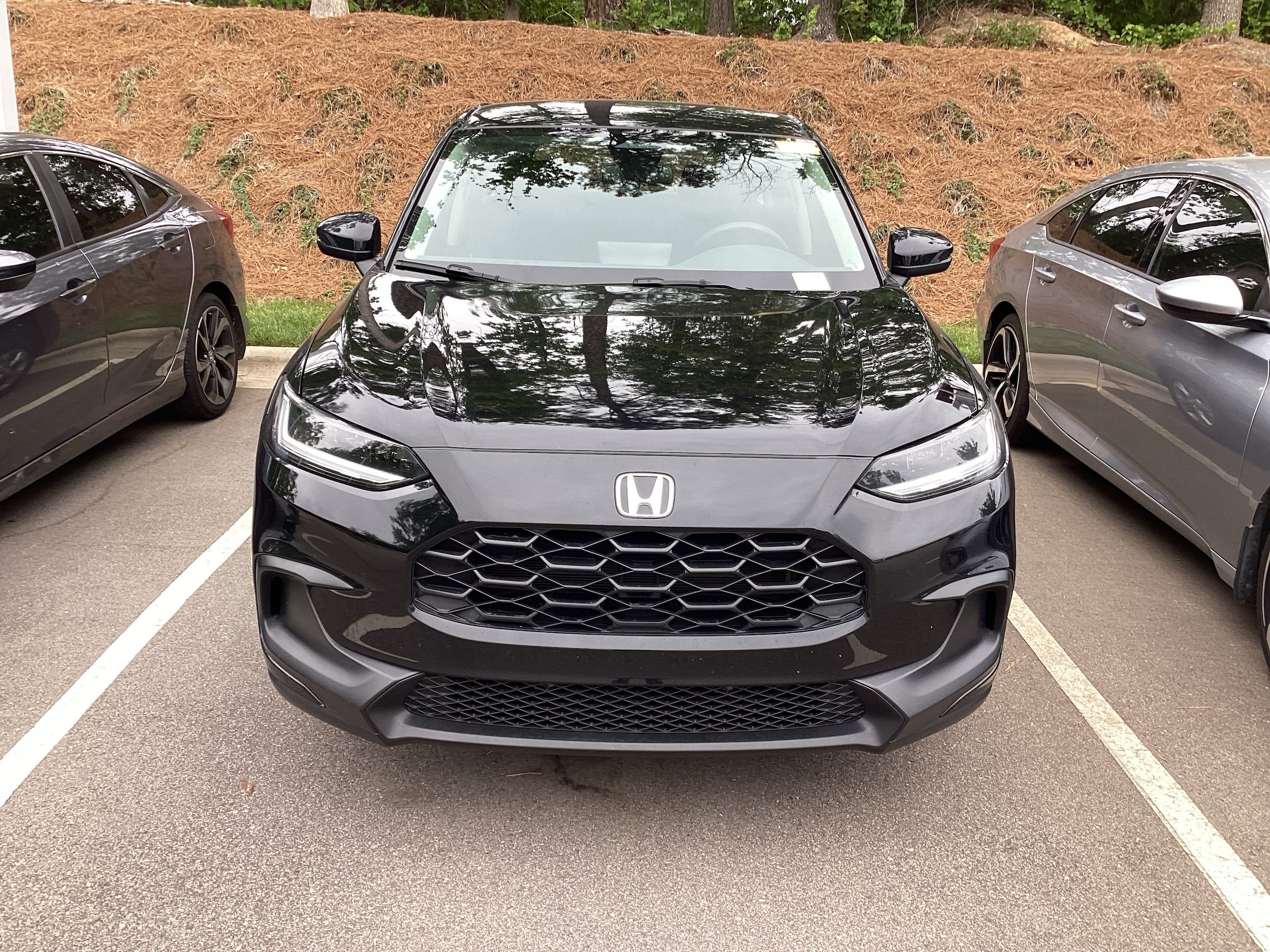 2024 Honda HR-V LX photo 2