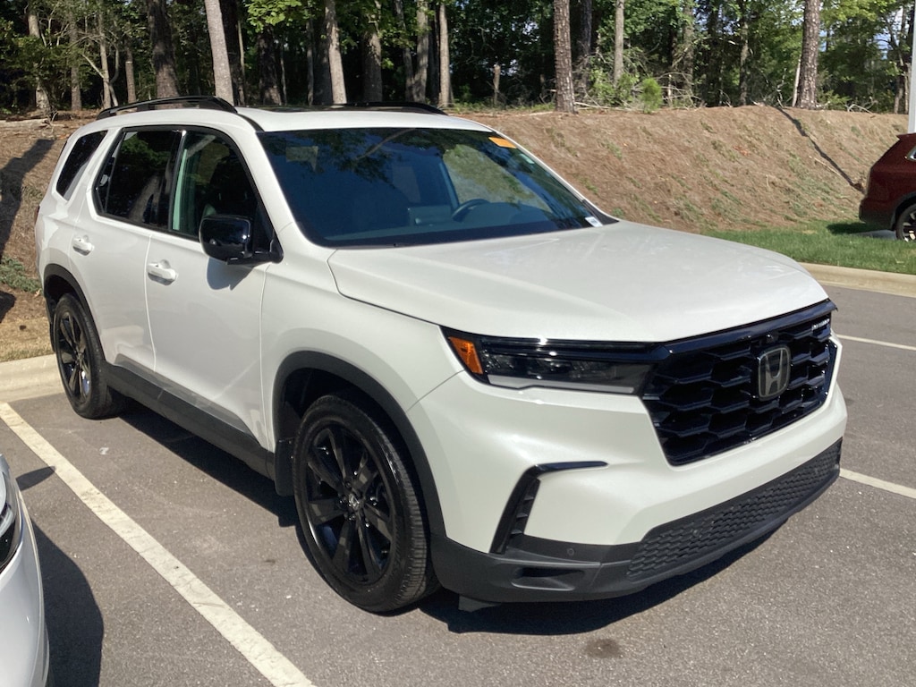 Certified 2025 Honda Pilot Black Edition SUV