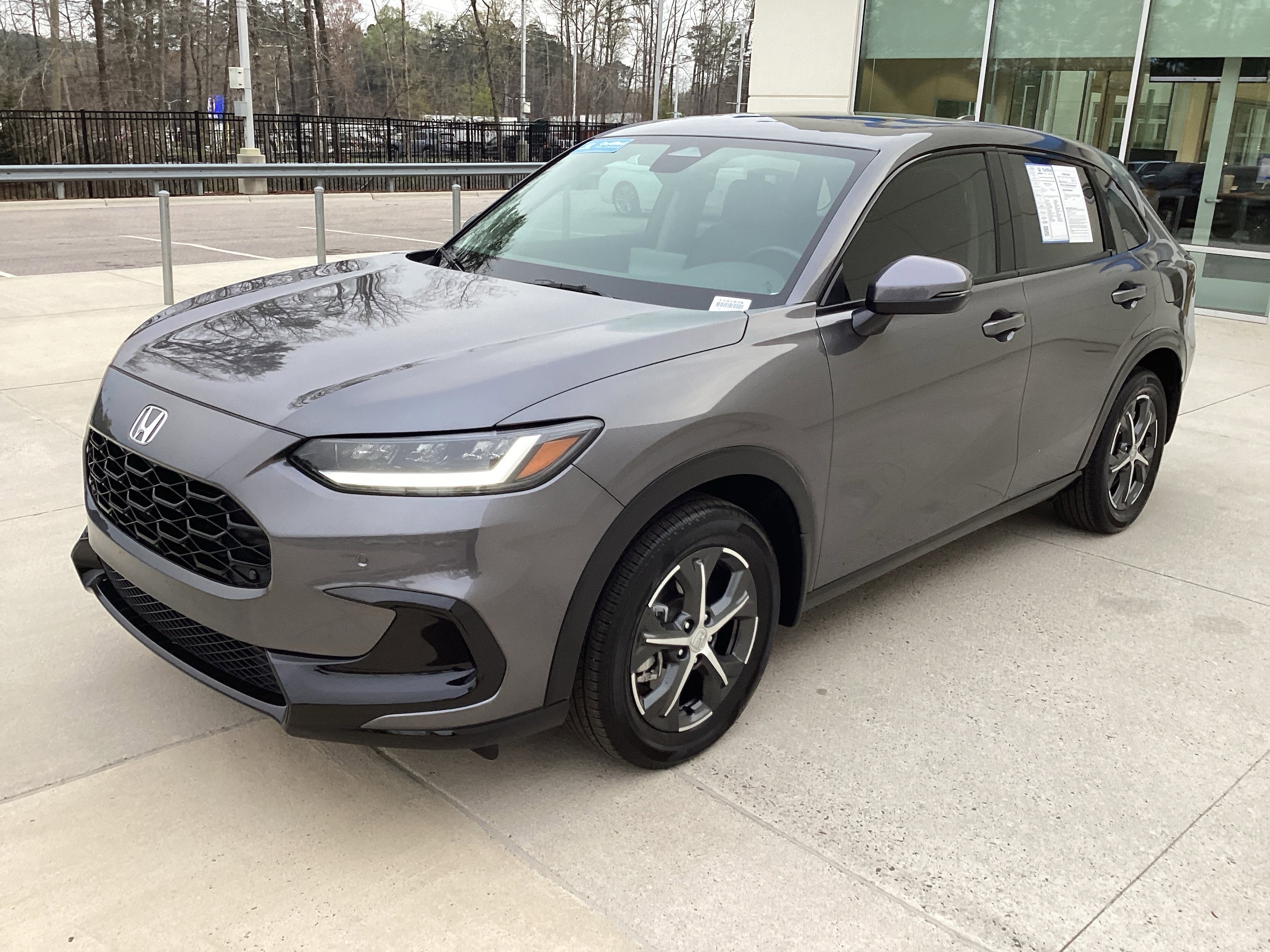 2025 Honda HR-V EX-L photo 4