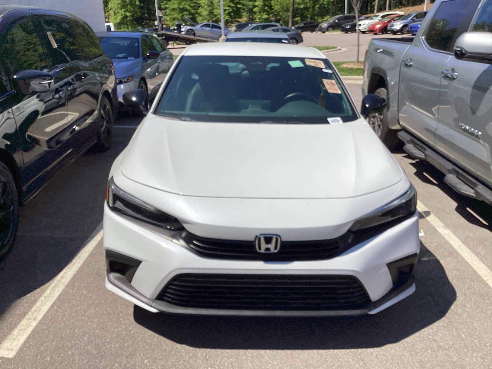 2023 Honda Civic Sport photo 3