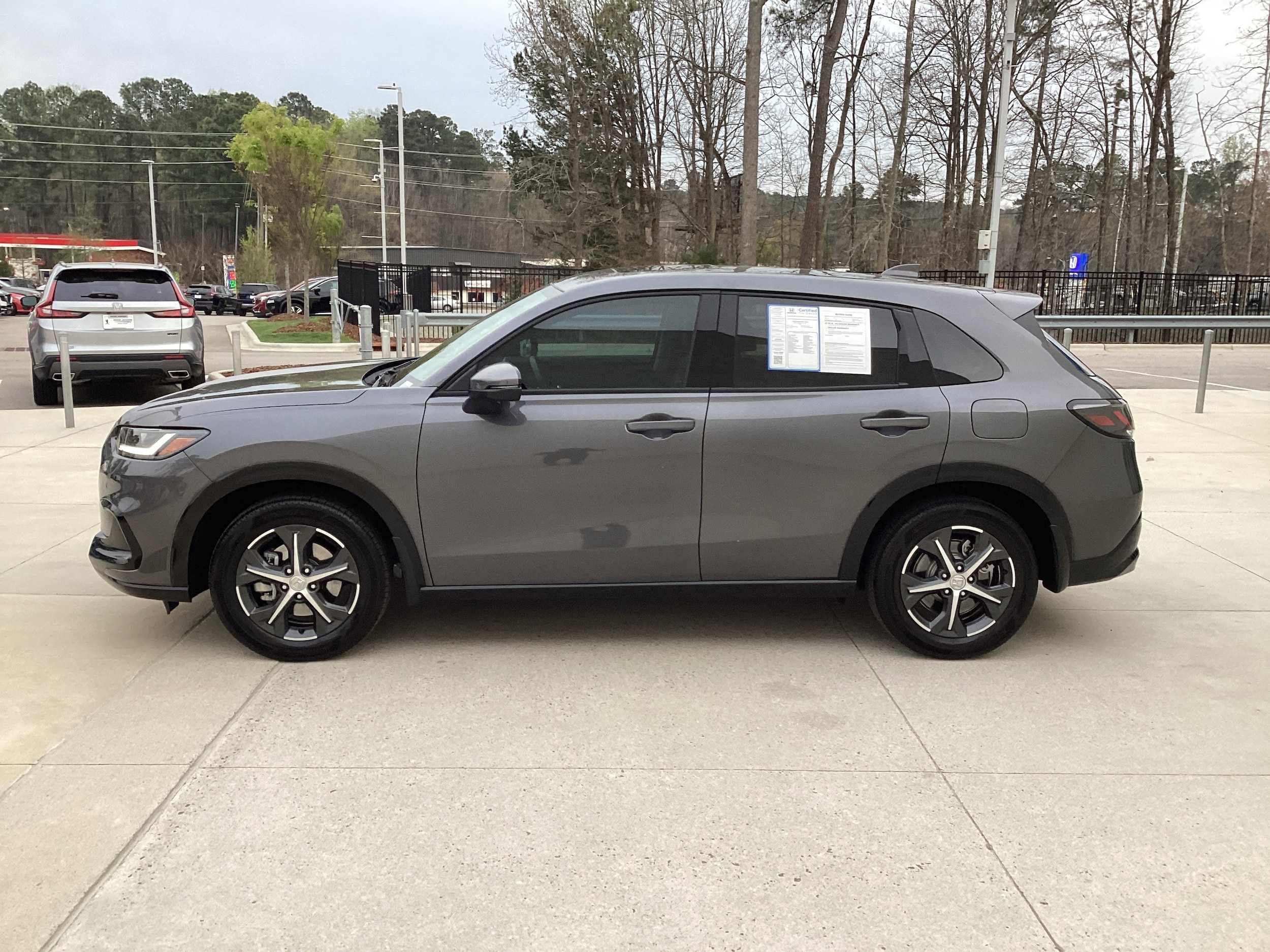 2025 Honda HR-V EX-L photo 5