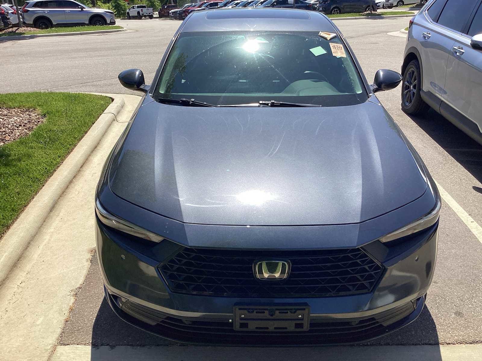 2023 Honda Accord Hybrid EX-L photo 2