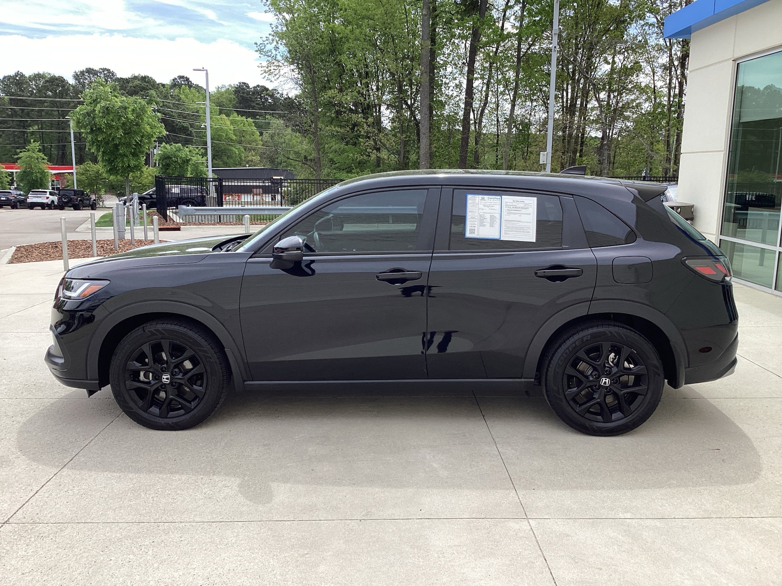 2025 Honda HR-V Sport photo 4