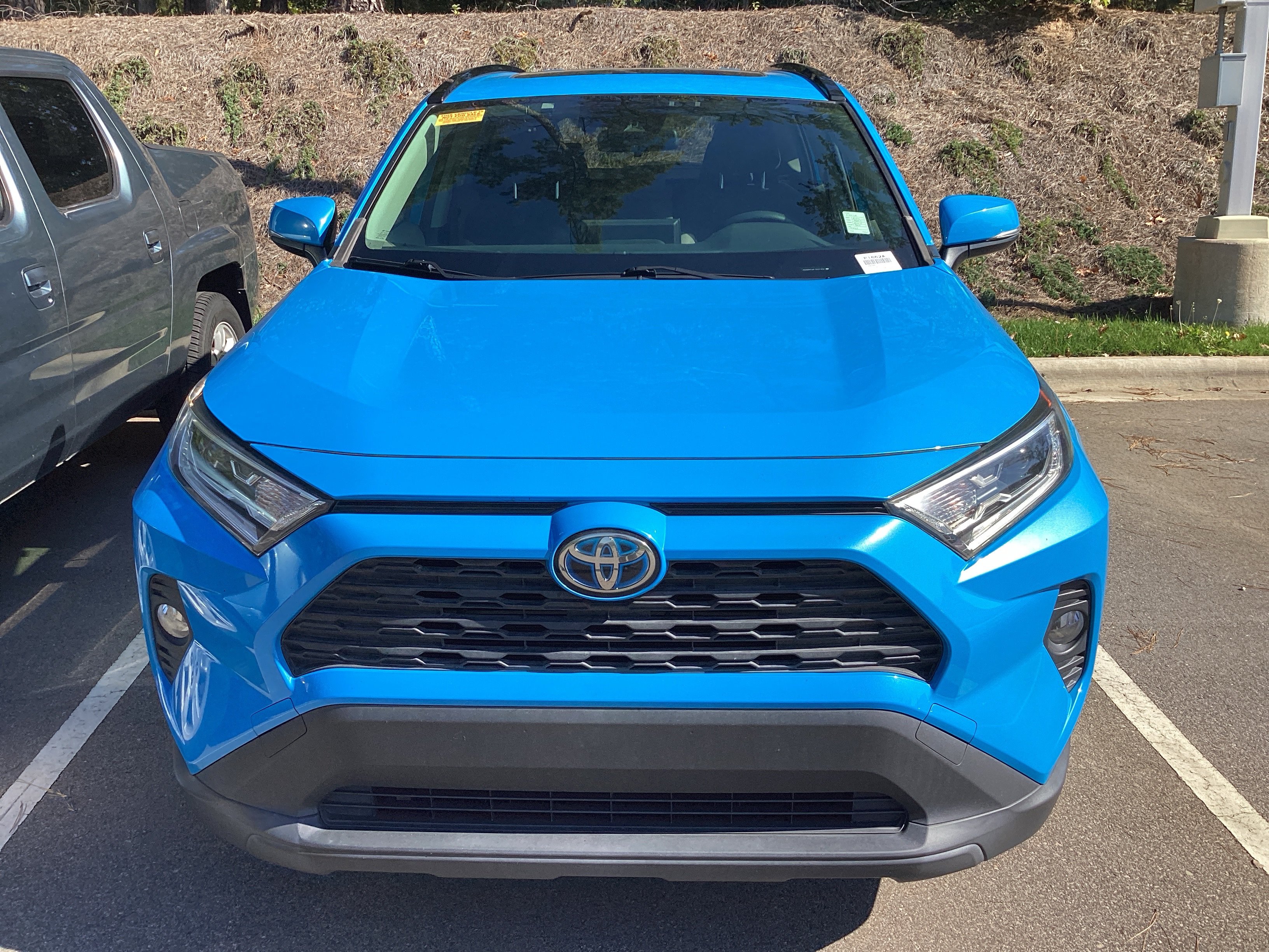 Used 2020 Toyota RAV4 Hybrid XLE SUV