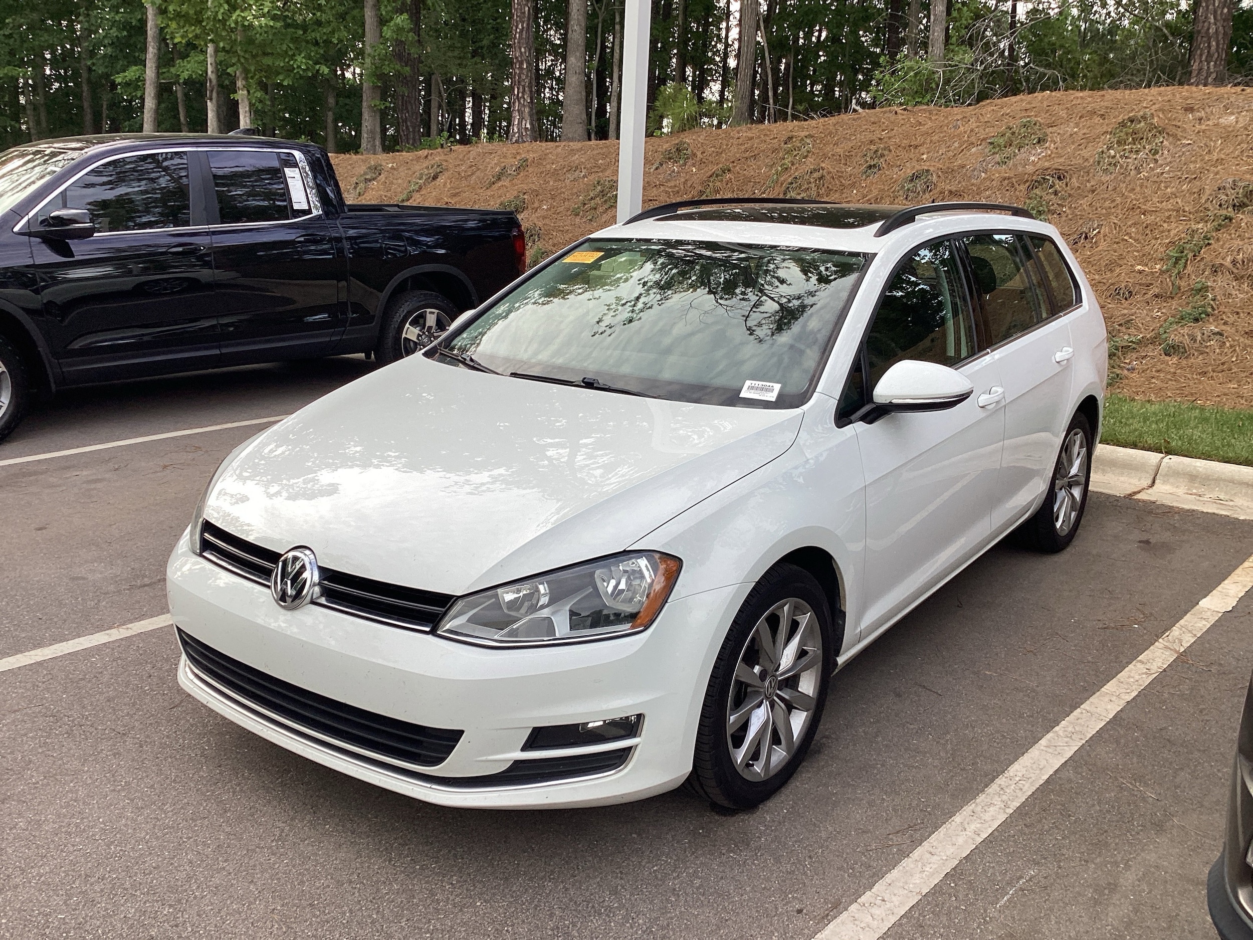 Volkswagen Golf SportWagen TSI SE 4-Door Automatic