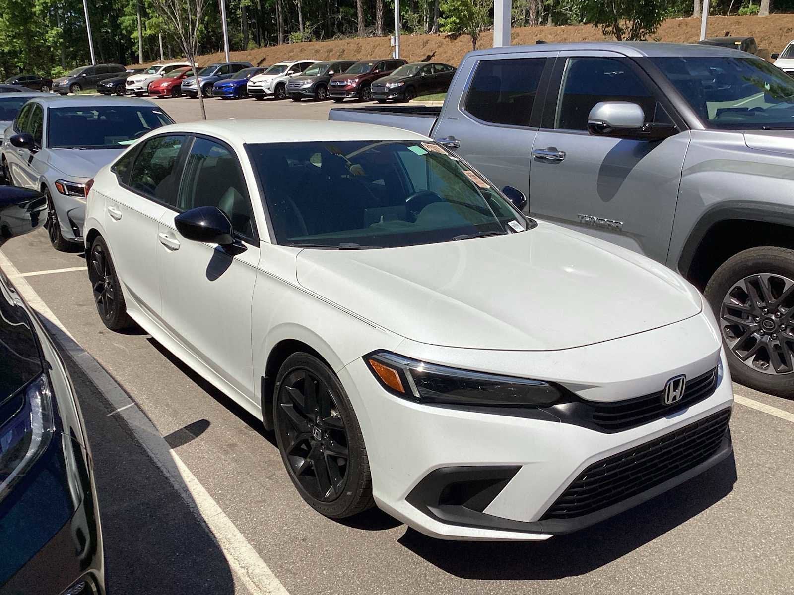 2023 Honda Civic Sport photo 2