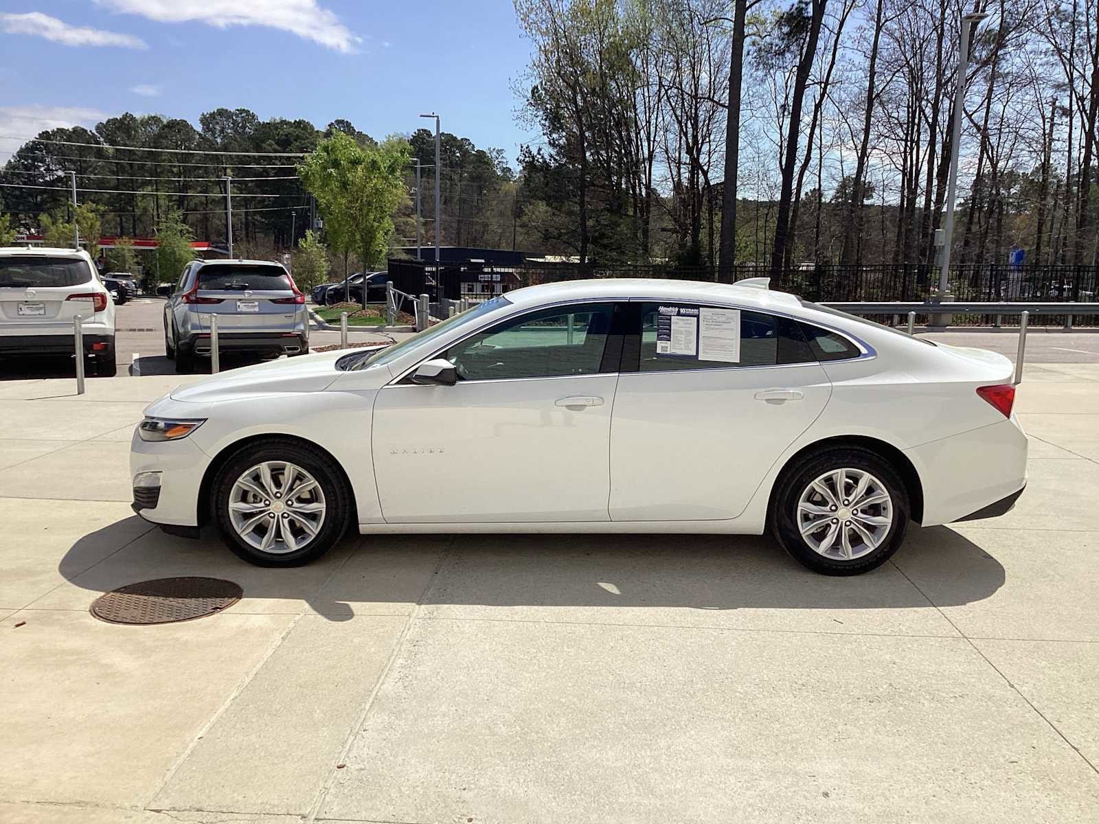 2025 Chevrolet Malibu 1LT photo 5