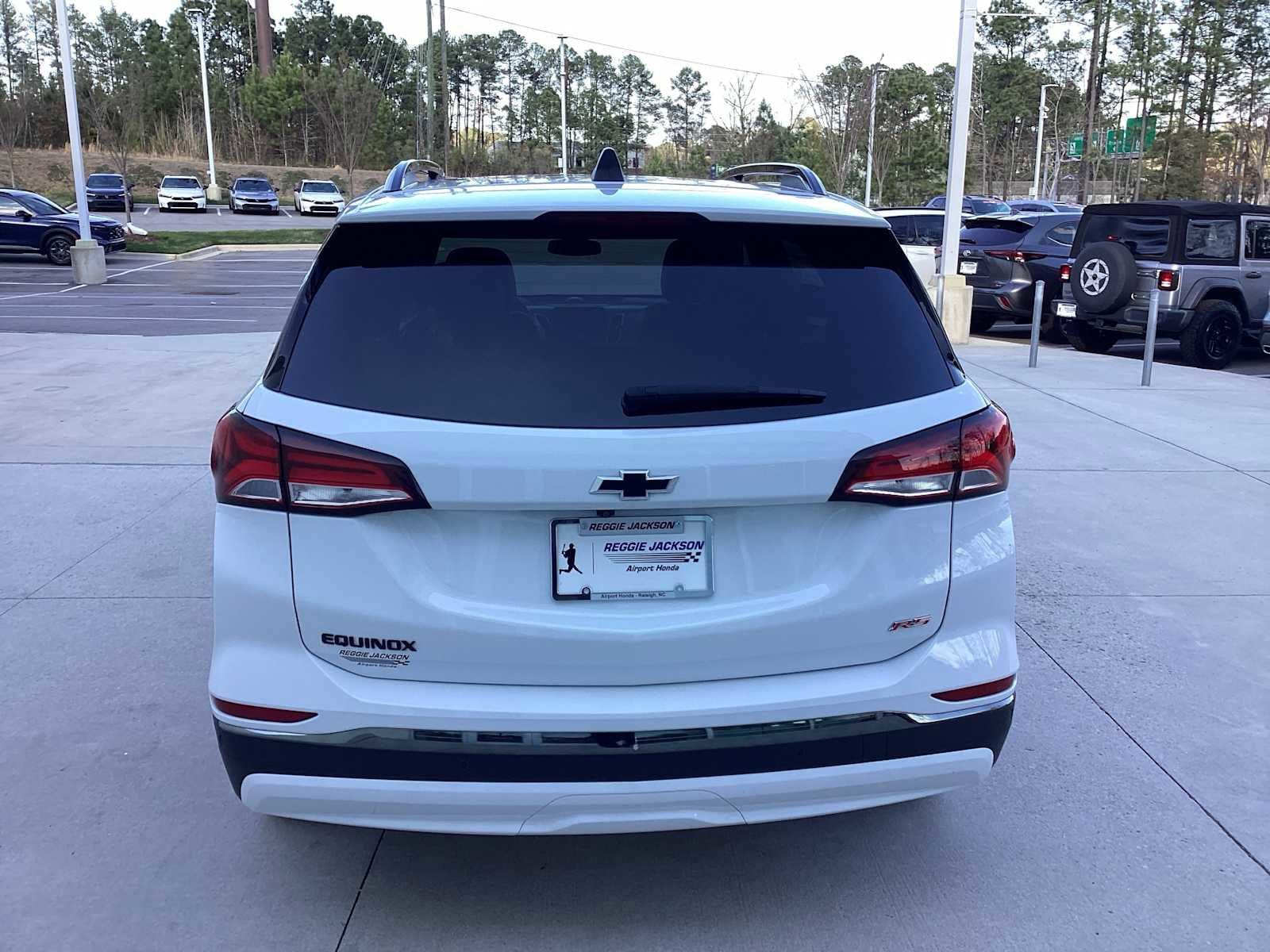 2023 Chevrolet Equinox RS photo 3