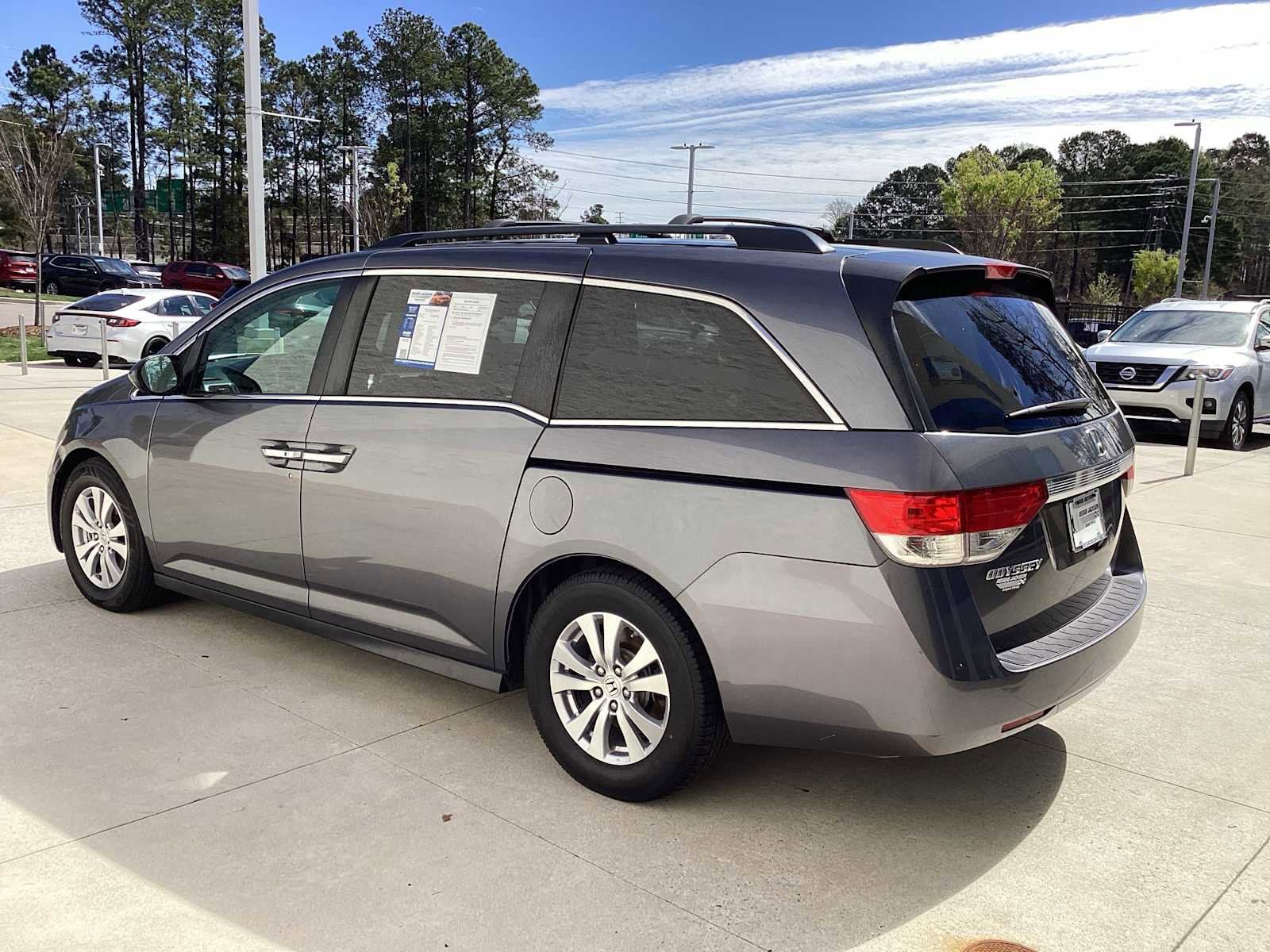 2014 Honda Odyssey EX photo 6