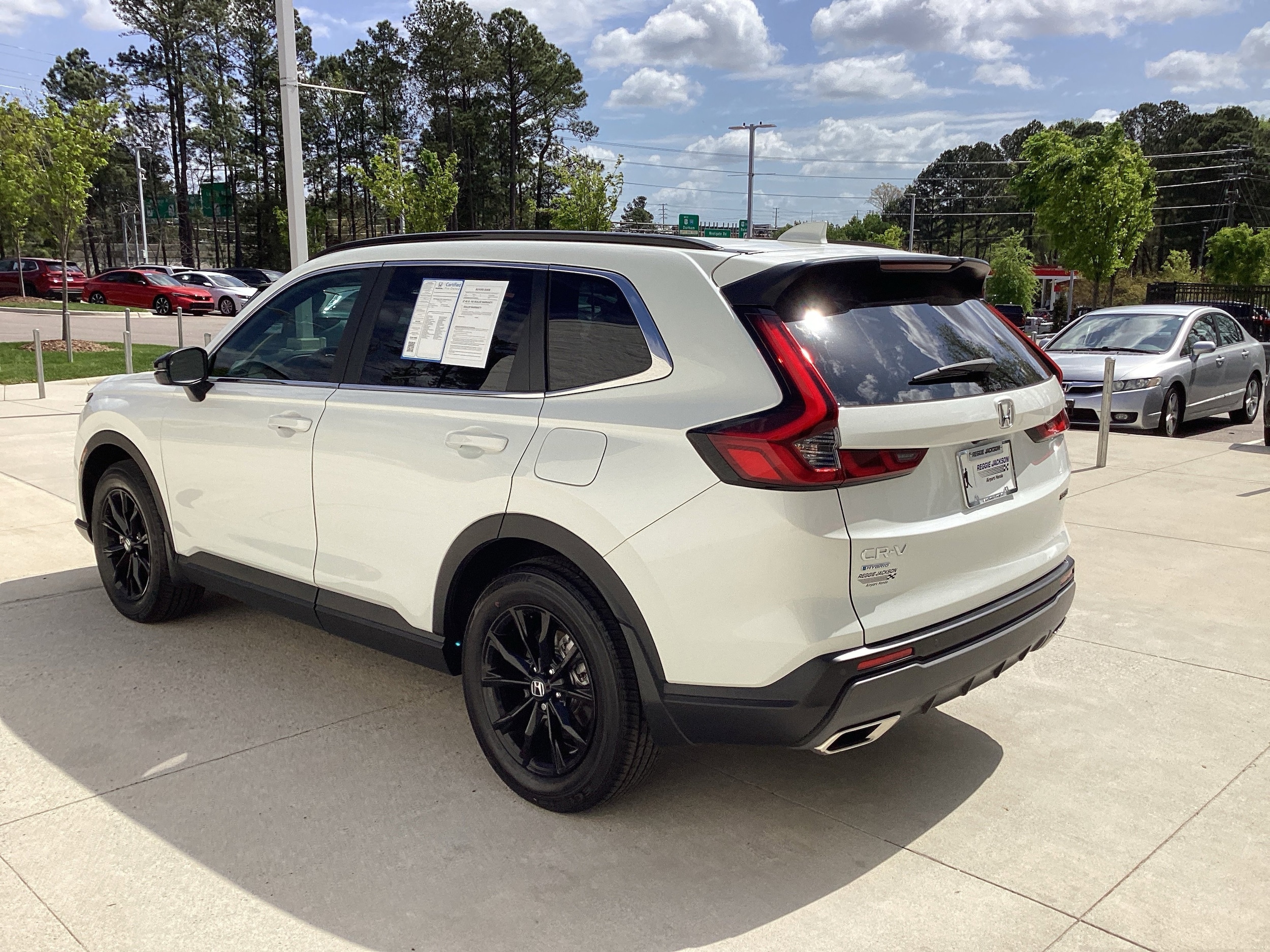 2024 Honda CR-V Hybrid Sport-L photo 6