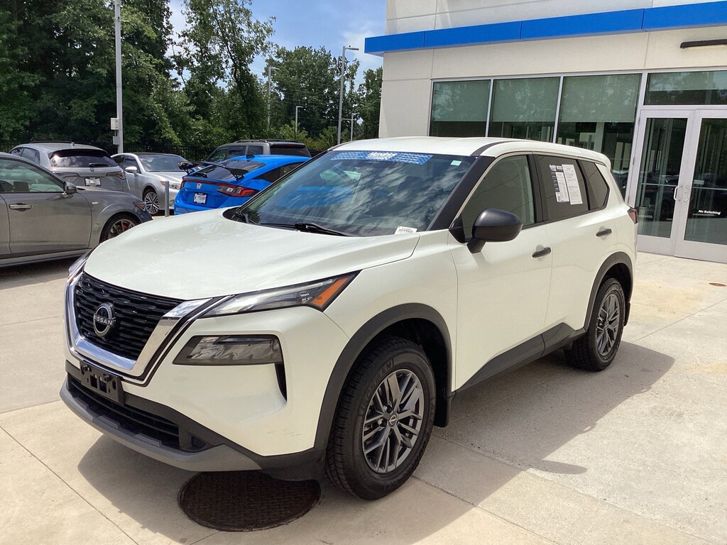 Used 2023 Nissan Rogue S SUV