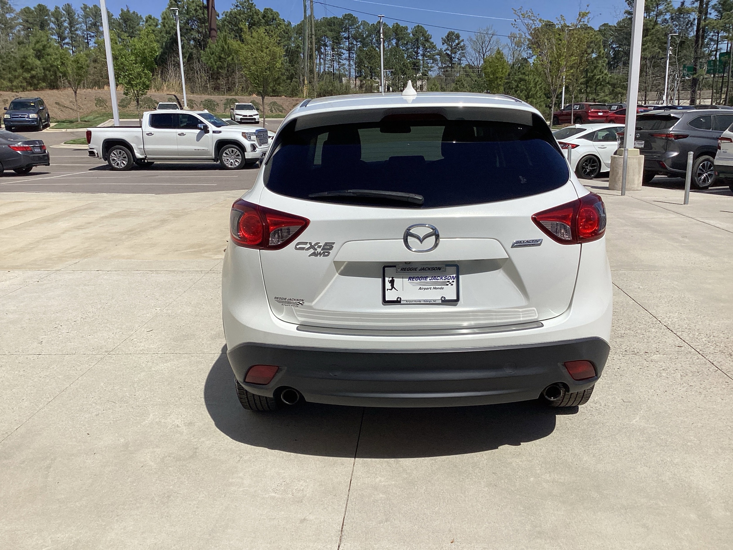 2016 Mazda Mazda CX-5 Touring (2016.5) photo 3