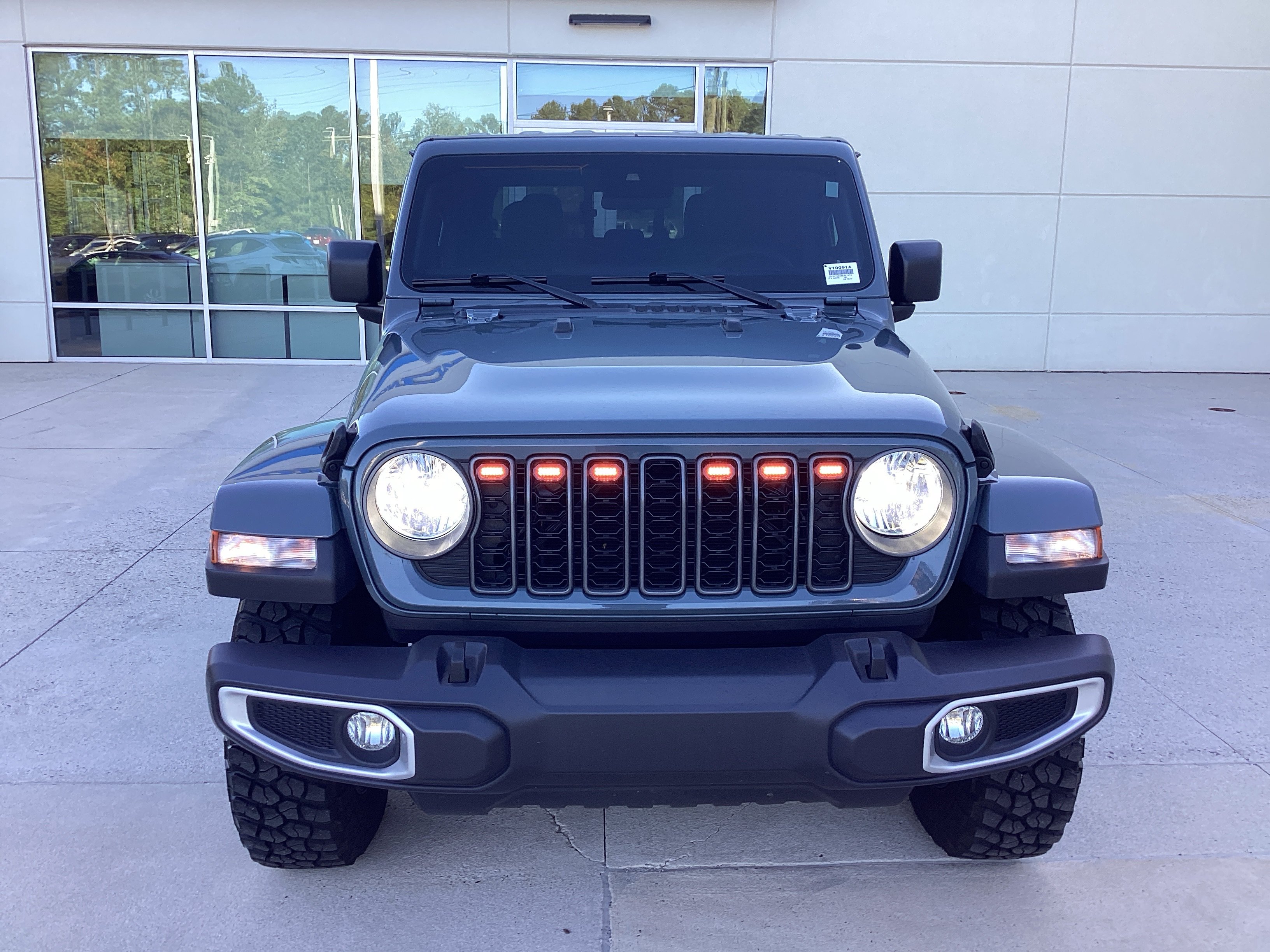 Used 2025 Jeep Gladiator Sport Truck Crew Cab
