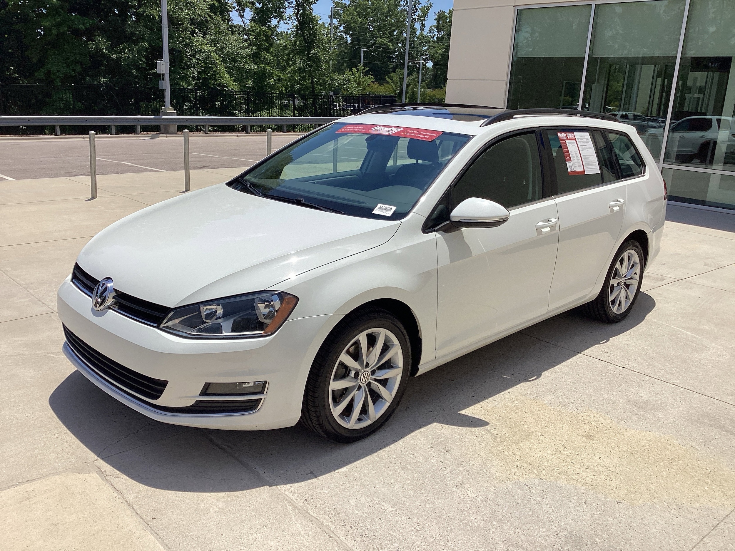 Volkswagen Golf SportWagen TSI SE 4-Door Automatic