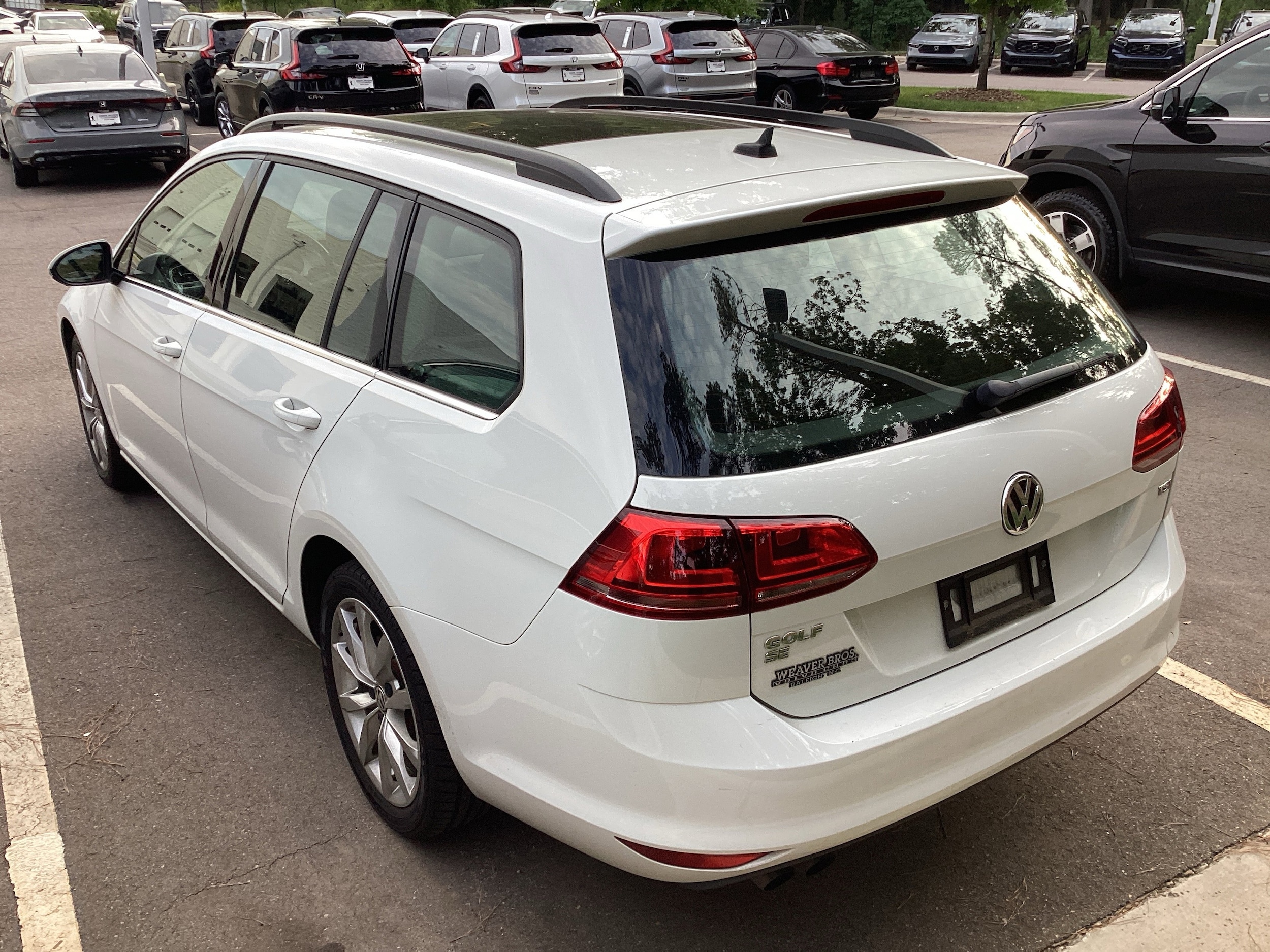Volkswagen Golf SportWagen TSI SE 4-Door Automatic