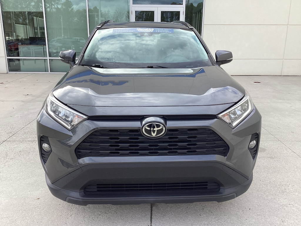 Used 2019 Toyota RAV4 XLE SUV